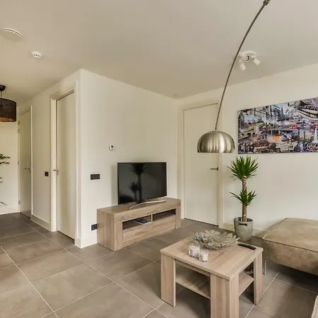 Luxury Family Schinkeldijkje * 알스메르