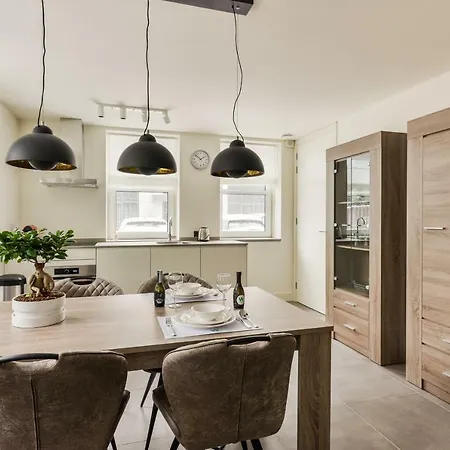 Luxury Family Schinkeldijkje * 알스메르