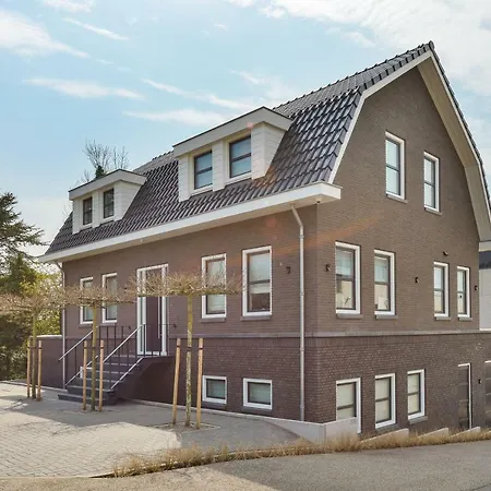 Holiday home Luxury Family Schinkeldijkje *